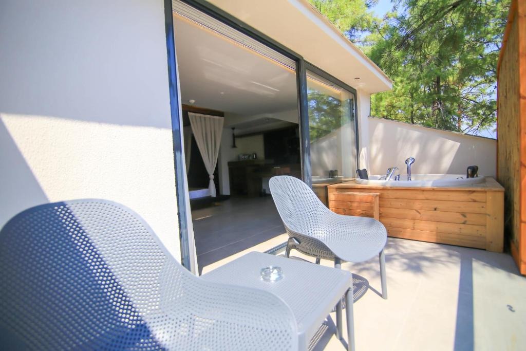 هتل اورکا لوتوس بیچ مارماریس